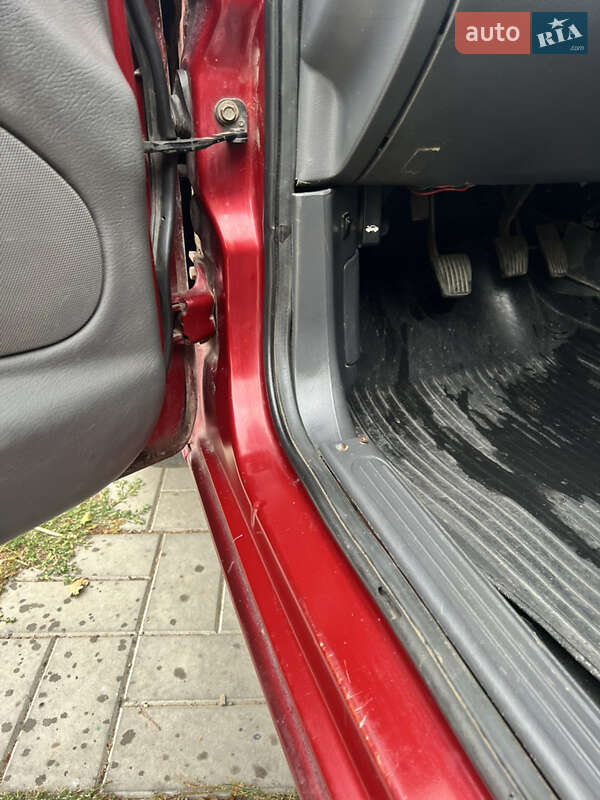 Седан Daewoo Nubira 1998 в Тыврове фото 6 Седан Daewoo Nubira 1998 в Тыврове