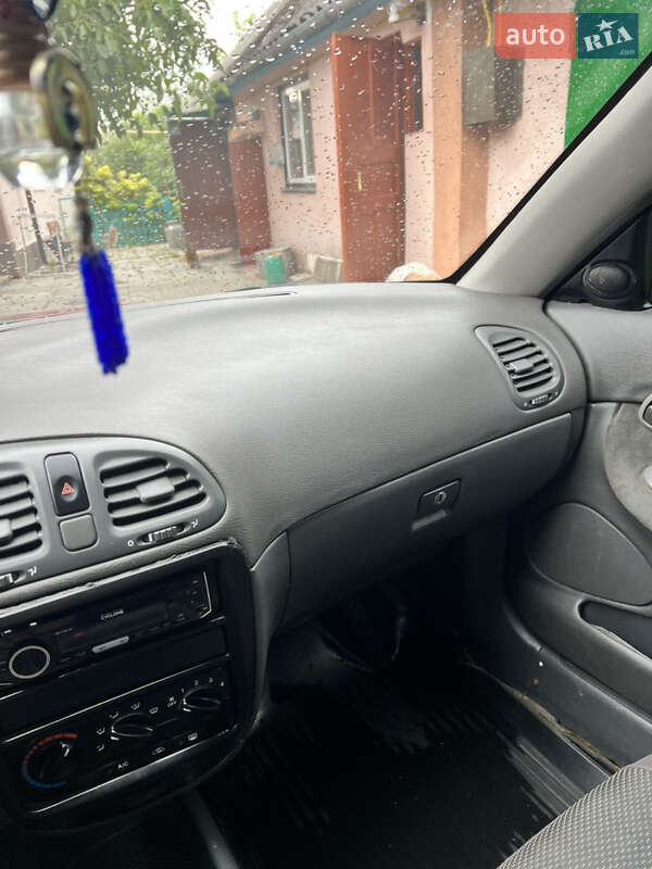 Седан Daewoo Nubira 1998 в Тыврове фото 12 Седан Daewoo Nubira 1998 в Тыврове