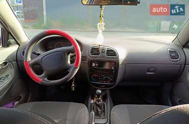 Седан Daewoo Nubira 1998 в 