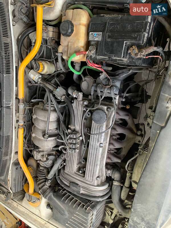 Седан Daewoo Nubira 1998 в Харькове