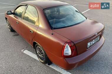 Седан Daewoo Nubira 1998 в 