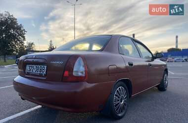 Седан Daewoo Nubira 1998 в 