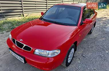 Хэтчбек Daewoo Nubira 1998 в Днепре