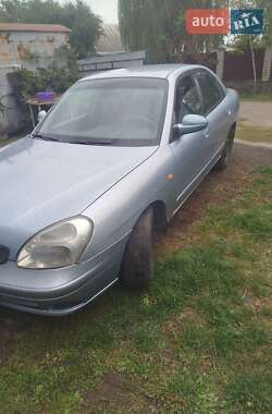Седан Daewoo Nubira 2002 в Кременчуці