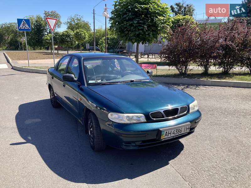 Daewoo Nubira 1998