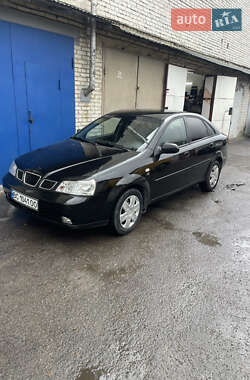 Седан Daewoo Nubira 2003 в Львове