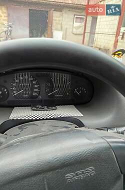 Седан Daewoo Nubira 1998 в 