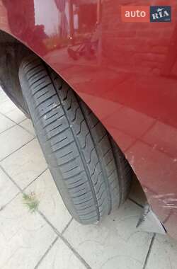 Седан Daewoo Nubira 2003 в Полтаве