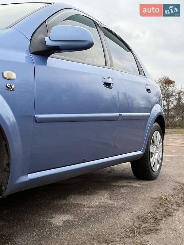 Хэтчбек Daewoo Nubira 2004 в Бердичеве фото 6 Хэтчбек Daewoo Nubira 2004 в Бердичеве