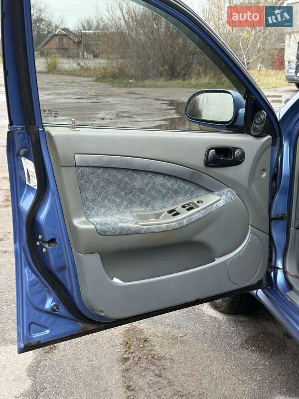 Хэтчбек Daewoo Nubira 2004 в Бердичеве фото 9 Хэтчбек Daewoo Nubira 2004 в Бердичеве