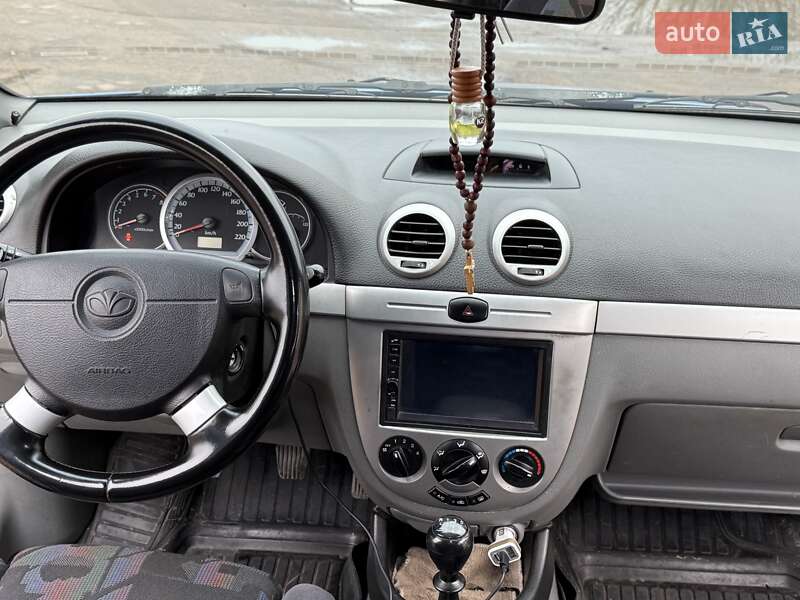 Хэтчбек Daewoo Nubira 2004 в Бердичеве фото 15 Хэтчбек Daewoo Nubira 2004 в Бердичеве