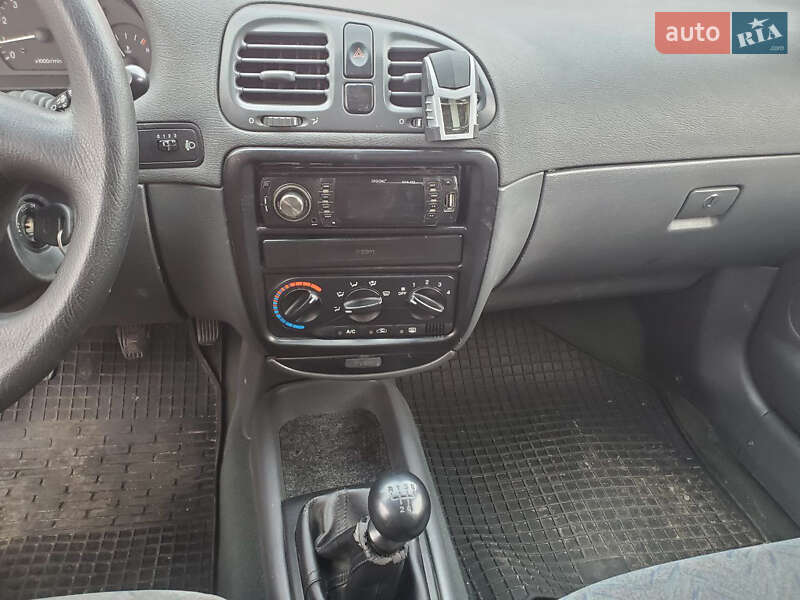 Седан Daewoo Nubira 1998 в Луцьку фото 2 Седан Daewoo Nubira 1998 в Луцьку