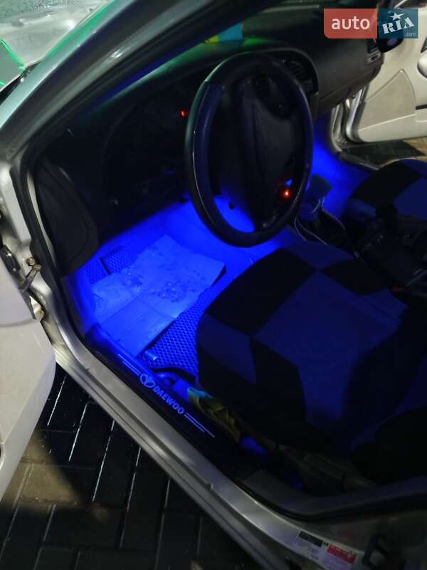 Универсал Daewoo Nubira 2003 в Корсуне-Шевченковском фото 4 Универсал Daewoo Nubira 2003 в Корсуне-Шевченковском