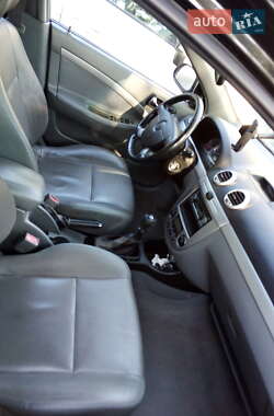Універсал Daewoo Nubira 2004 в Кропивницькому