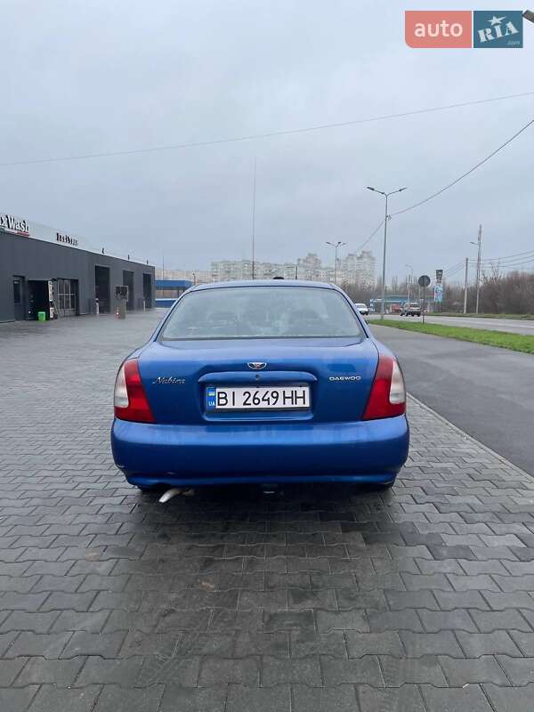 Седан Daewoo Nubira 1999 в Полтаве