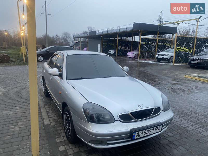 Седан Daewoo Nubira 2002 в Павлограде