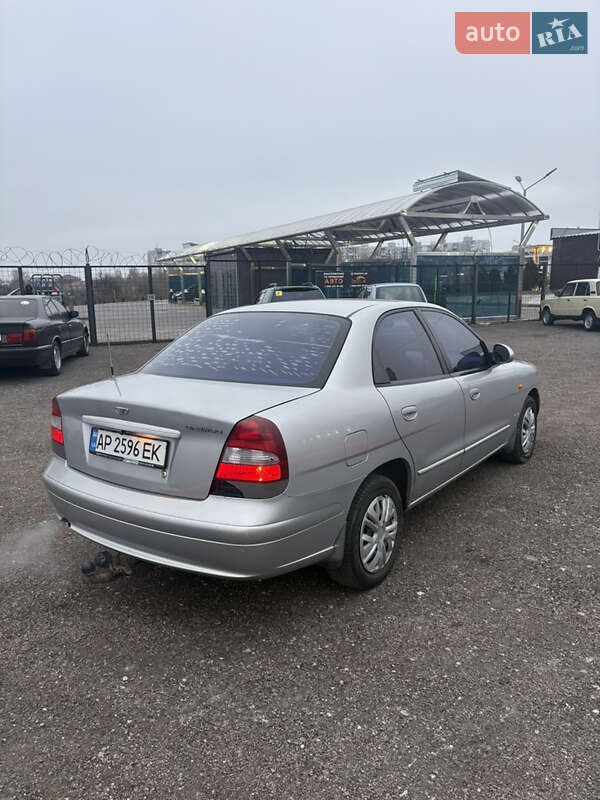 Седан Daewoo Nubira 2003 в Запоріжжі