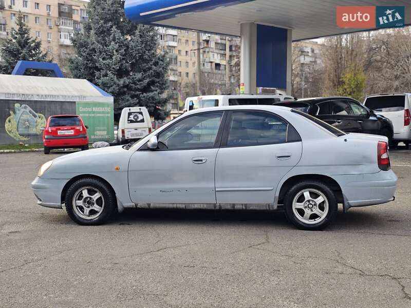 Седан Daewoo Nubira 2003 в Одессе