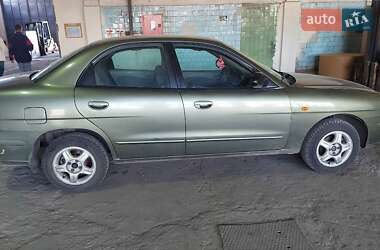 Седан Daewoo Nubira 2003 в Чорноморську
