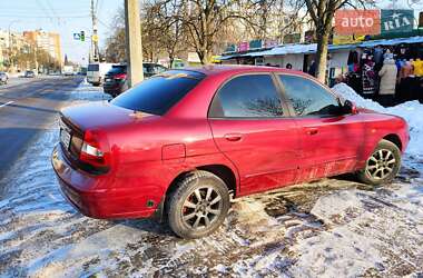 Седан Daewoo Nubira 2003 в Чернигове