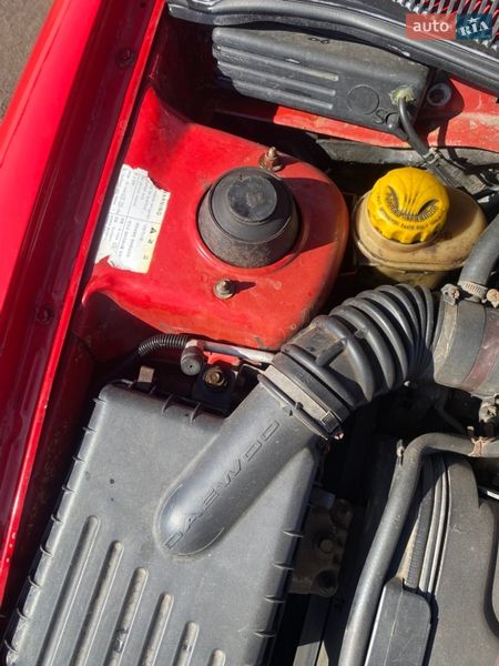 Седан Daewoo Nubira 1998 в Бердичеве