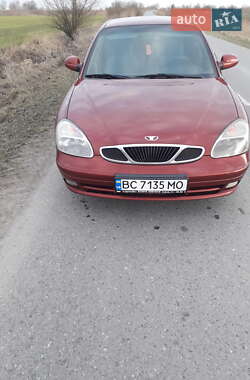 Седан Daewoo Nubira 2003 в Дрогобичі