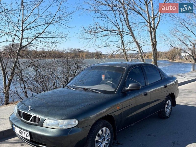 Седан Daewoo Nubira 1998 в Василькові