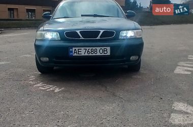 Седан Daewoo Nubira 1998 в Лозовой
