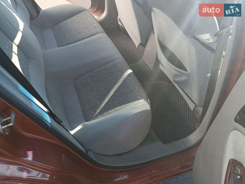 Седан Daewoo Nubira 2003 в Броварах фото 19 Седан Daewoo Nubira 2003 в Броварах