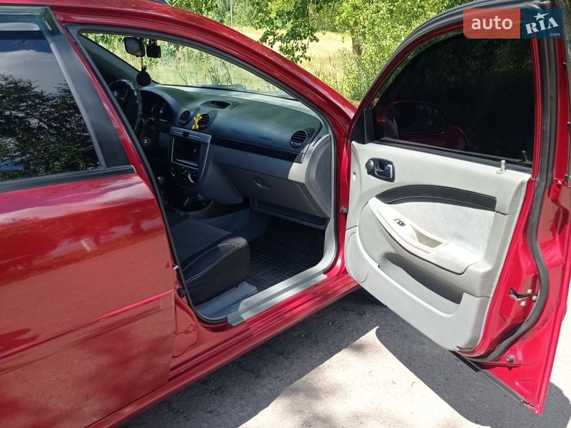 Универсал Daewoo Nubira 2004 в Прилуках