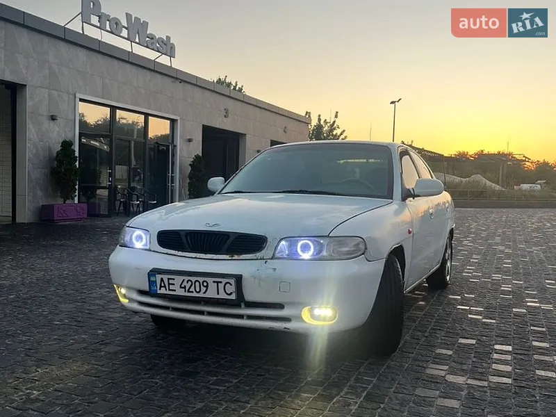 Daewoo Nubira