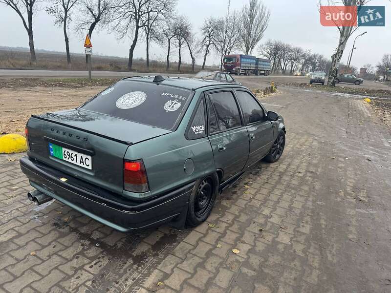 Седан Daewoo Racer 1995 в Васильківці