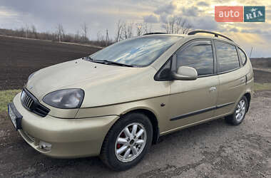 Минивэн Daewoo Rezzo 2001 в 
