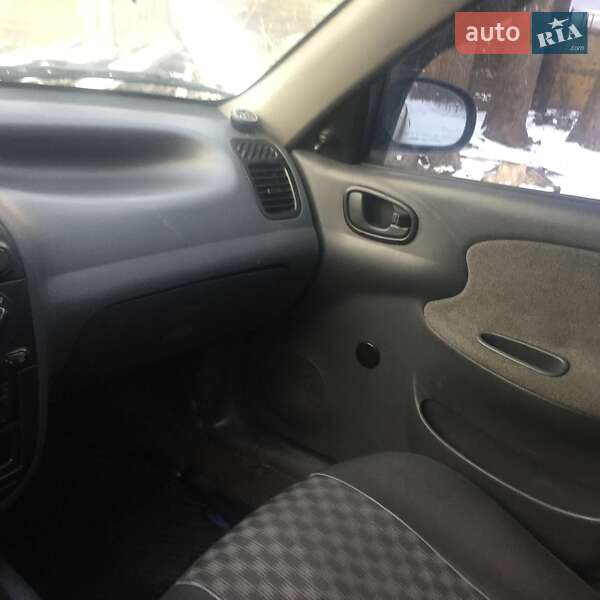 Седан Daewoo Sens 2006 в Львове