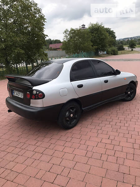 Седан Daewoo Sens 2004 в Дрогобичі