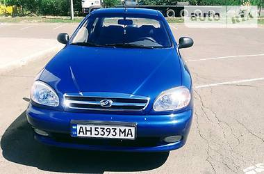 Седан Daewoo Sens 2011 в Маріуполі