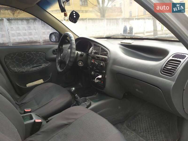 Хэтчбек Daewoo Sens 2003 в Полтаве