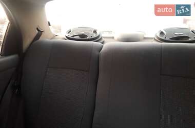 Седан Daewoo Sens 2004 в Запорожье