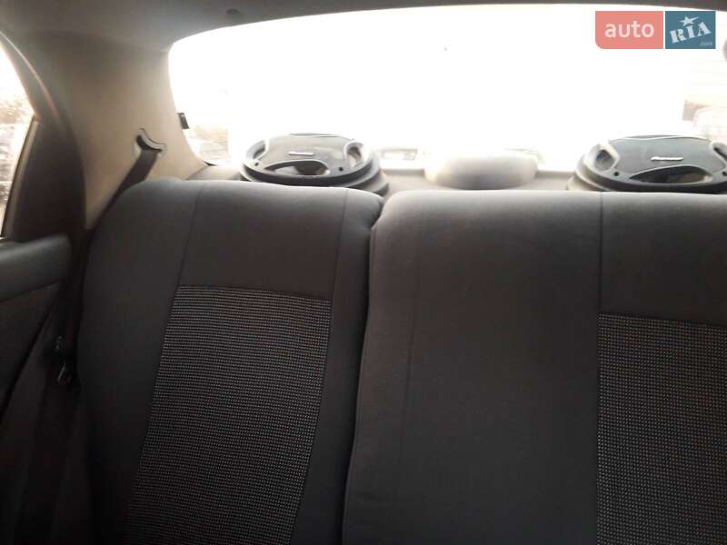 Седан Daewoo Sens 2004 в Запорожье