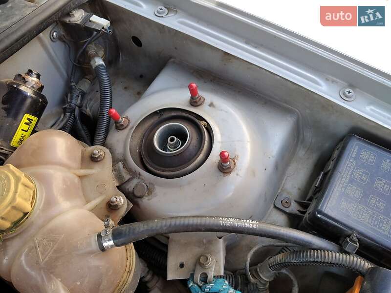 Седан Daewoo Sens 2005 в Теплику
