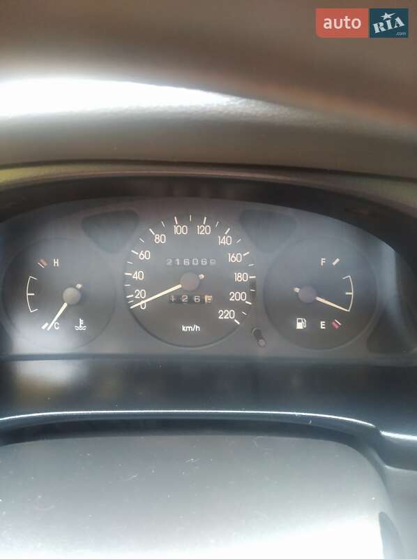 Седан Daewoo Sens 2004 в Житомире