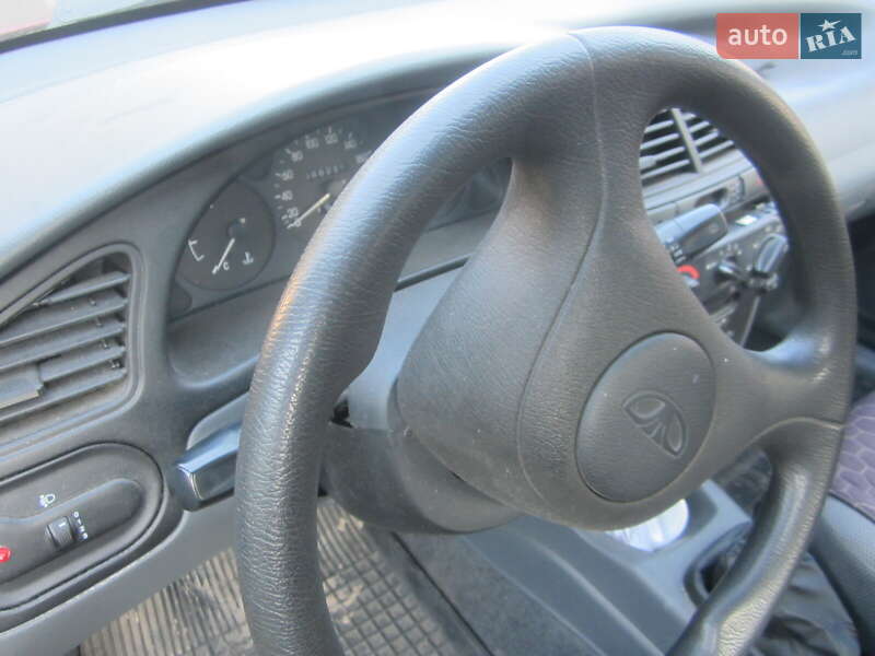 Седан Daewoo Sens 2004 в Києві