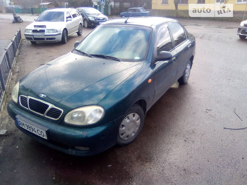 Седан Daewoo Sens 2006 в Черняхові