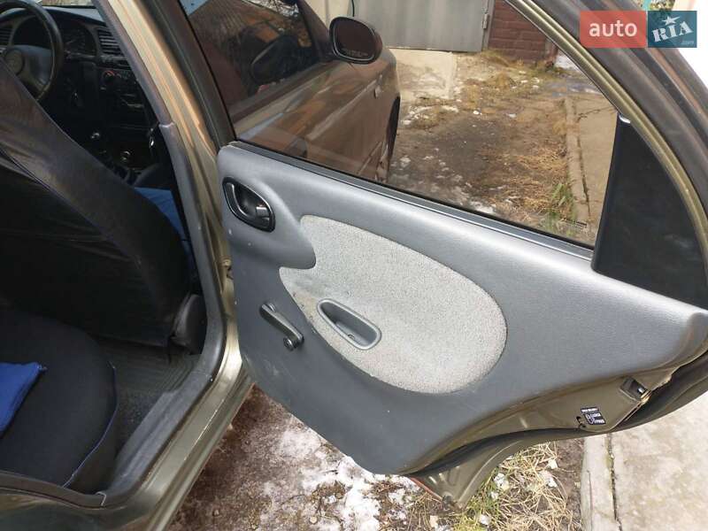 Седан Daewoo Sens 2005 в Переяславе