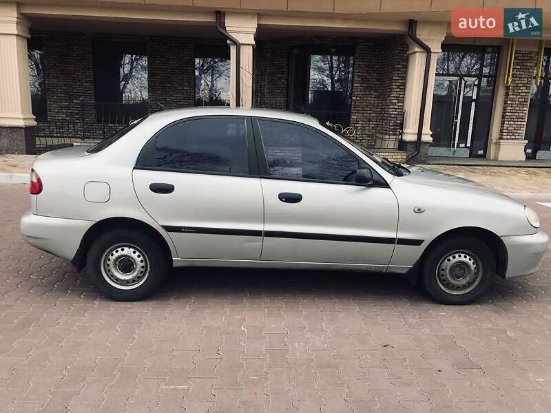 Седан Daewoo Sens 2004 в Киеве