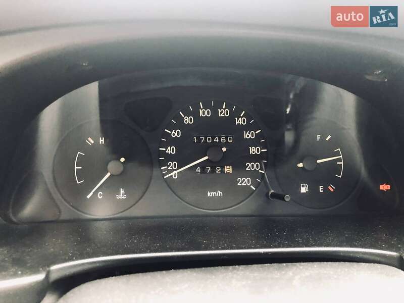 Седан Daewoo Sens 2004 в Киеве