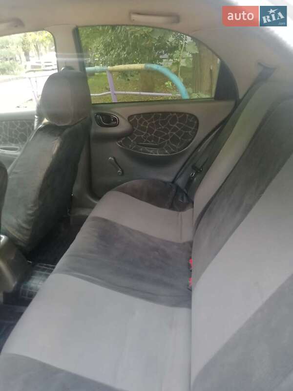 Седан Daewoo Sens 2002 в Кременчуге