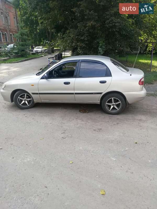 Седан Daewoo Sens 2002 в Кременчуге
