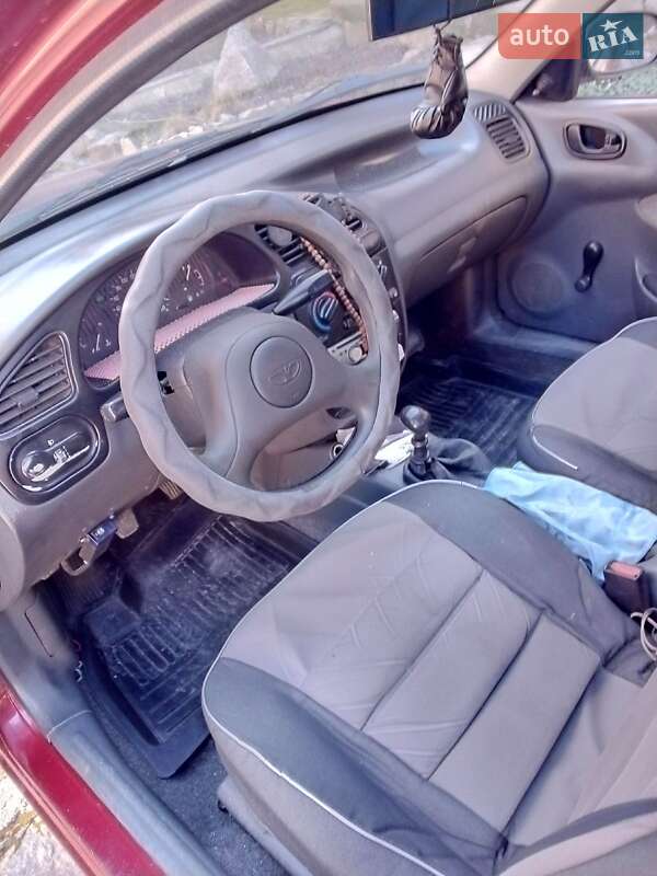 Седан Daewoo Sens 2006 в Дніпрі
