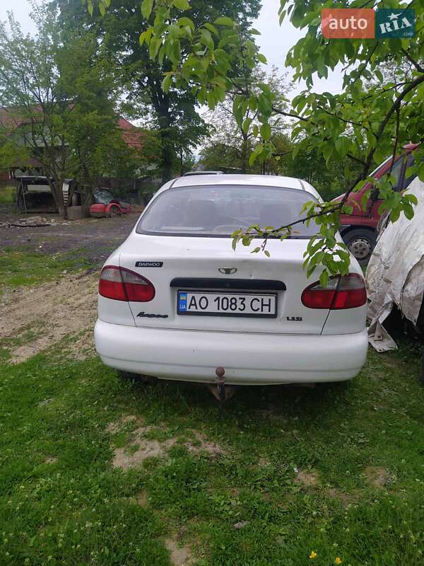 Седан Daewoo Sens 2002 в Хусте